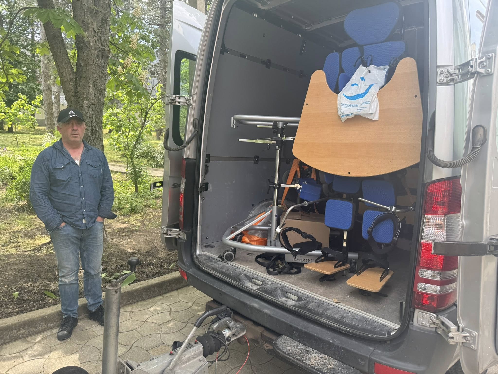 Donation from the company Gehrmeyer Orthopädie & Rehatechnik, Germany.
